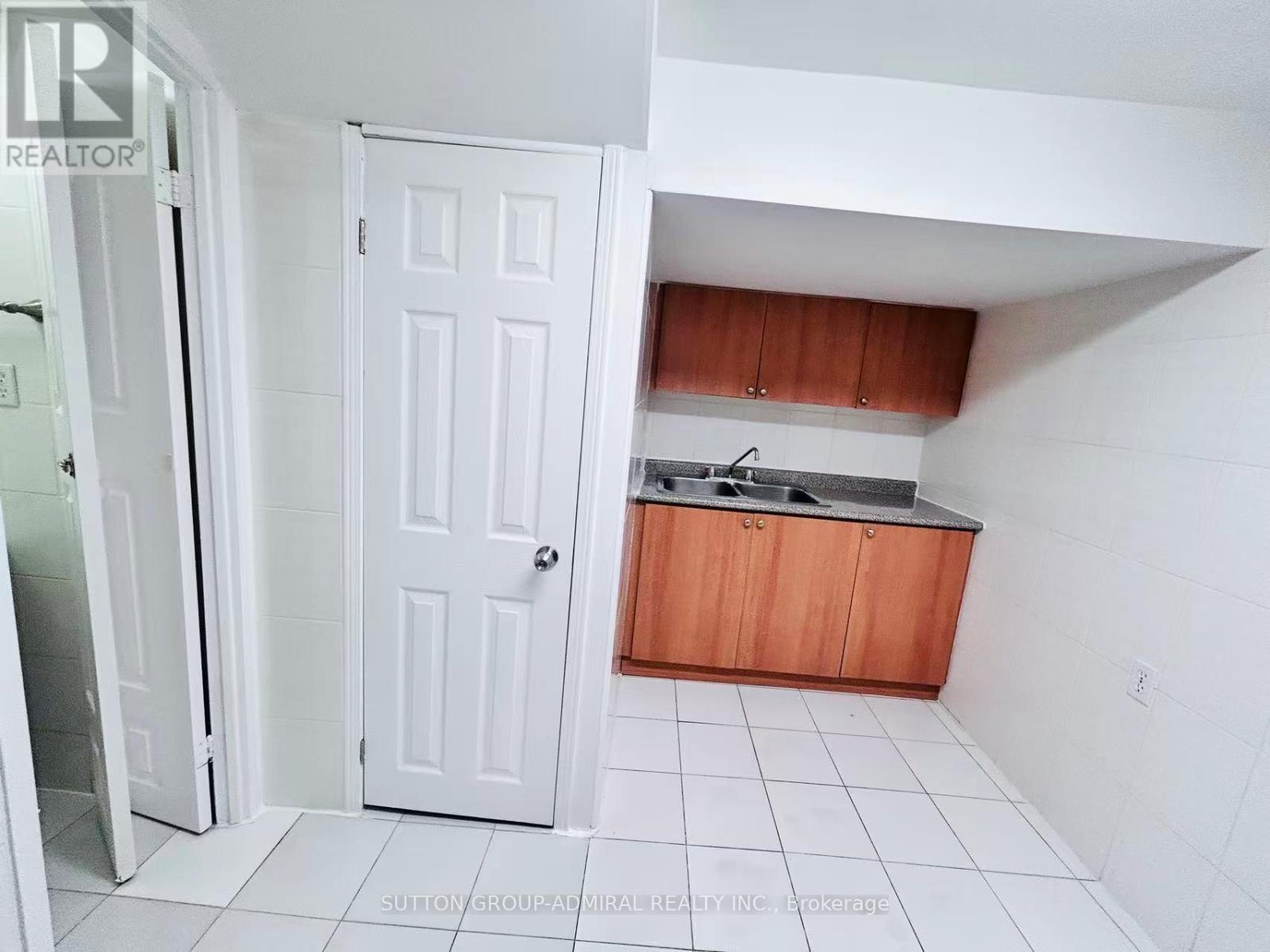 23 Hildenboro Square, Toronto, Ontario  M1W 1Y2 - Photo 31 - E12517954