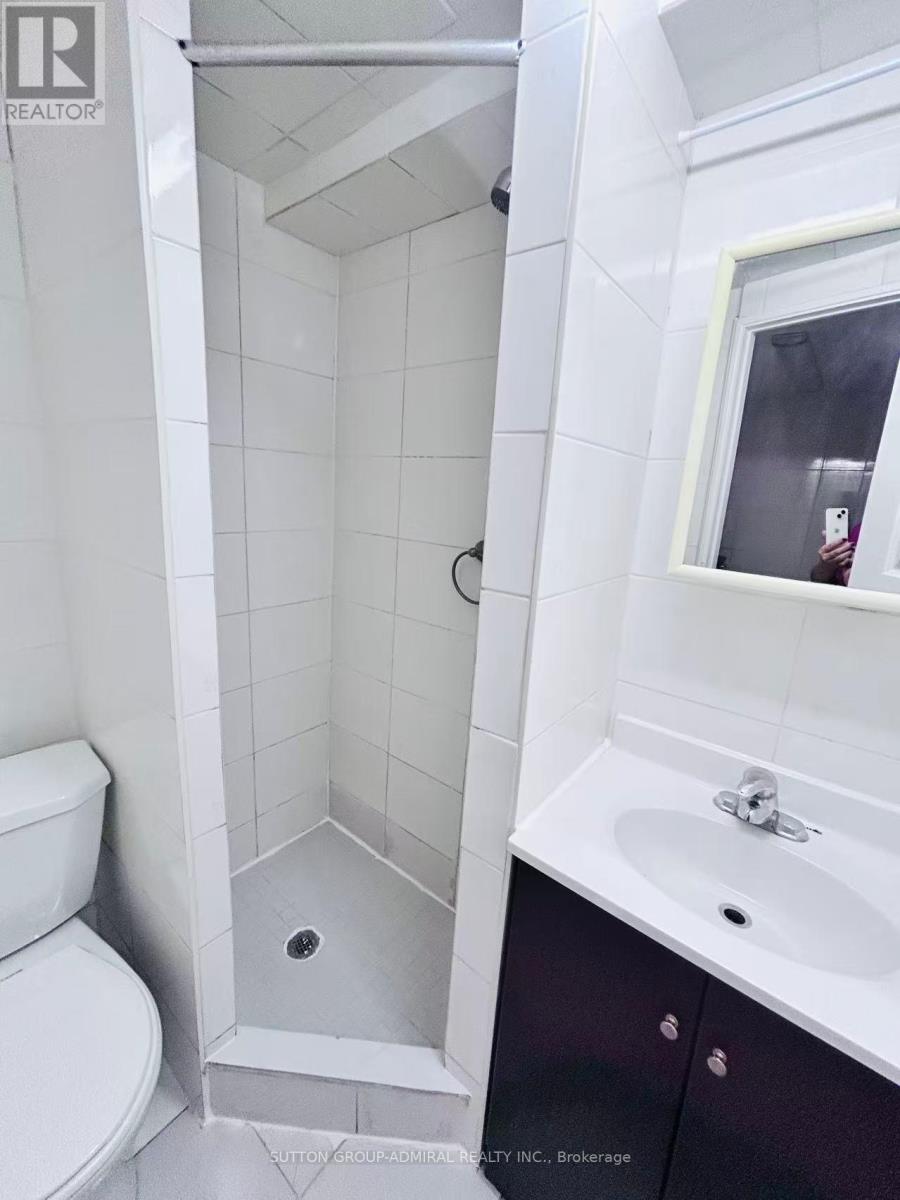 23 Hildenboro Square, Toronto, Ontario  M1W 1Y2 - Photo 34 - E12517954