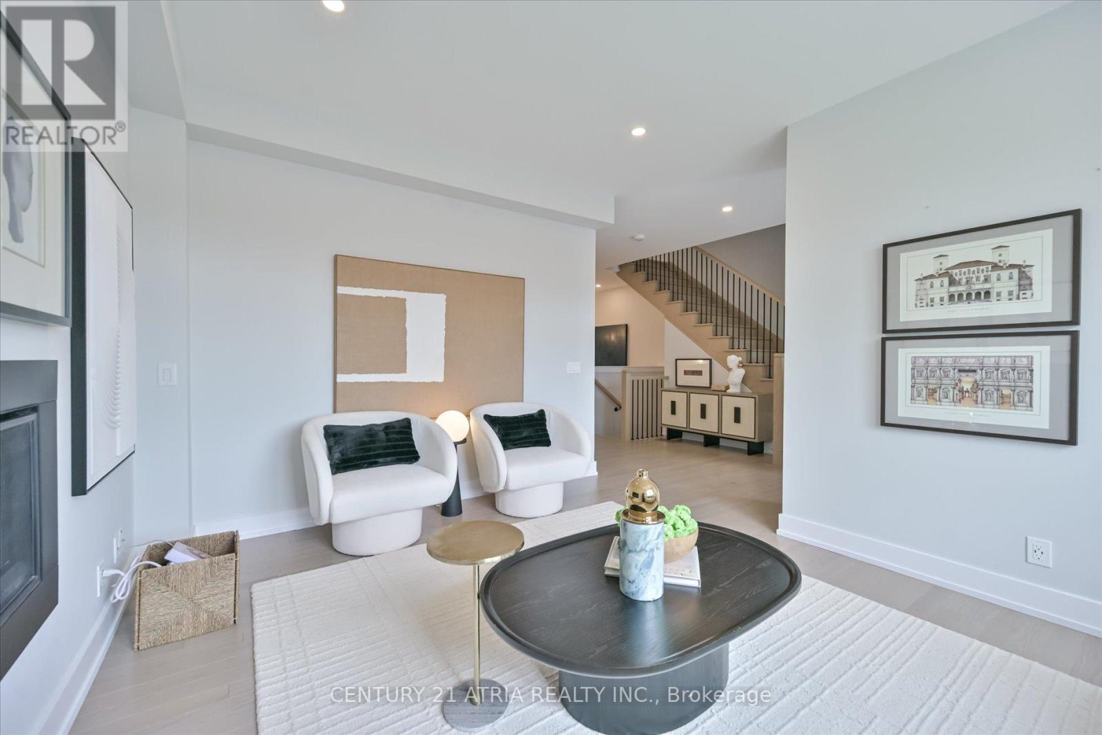 17 Kohn Lane, Markham, Ontario  L6C 3J3 - Photo 10 - N12517146