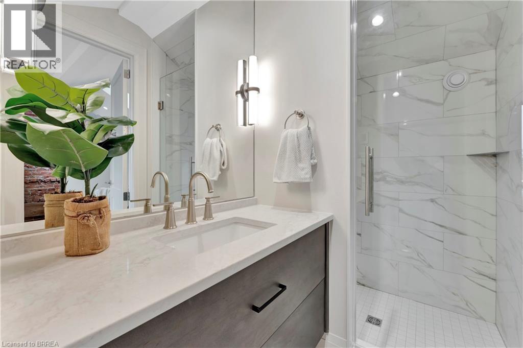 7 Grand River Street N Unit# 204, Paris, Ontario N3L 2L9 - Photo 34 - 40785435