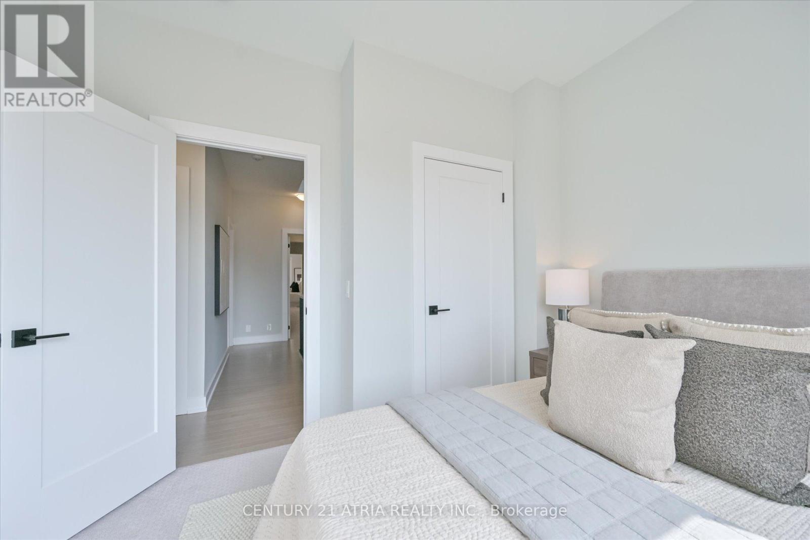 17 Kohn Lane, Markham, Ontario  L6C 3J3 - Photo 35 - N12517146