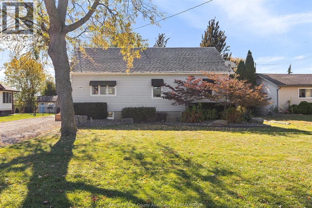 4095 BASELINE, windsor, Ontario