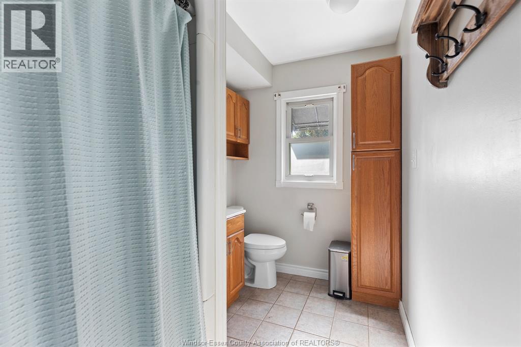 4095 Baseline, Windsor, Ontario N9A 6J3 - Photo 22 - 25028239