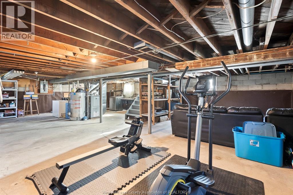 4095 Baseline, Windsor, Ontario N9A 6J3 - Photo 26 - 25028239