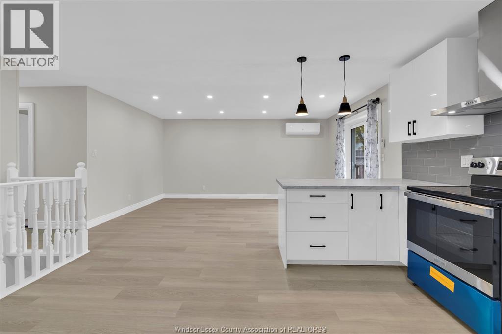 1318 Bayswater Crescent, Windsor, Ontario N8S 4K6 - Photo 6 - 25028233