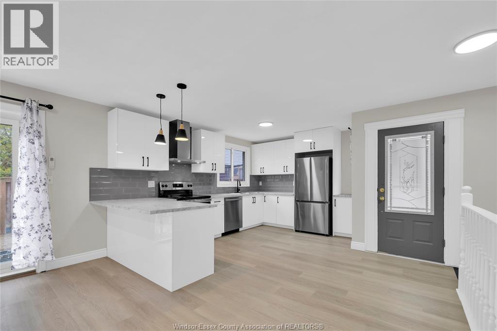 1318 Bayswater Crescent, Windsor, Ontario N8S 4K6 - Photo 8 - 25028233