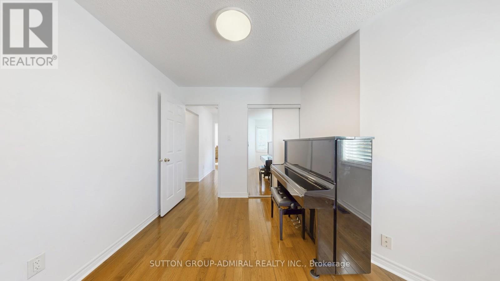 111 Kelso Crescent, Vaughan, Ontario  L6A 2K6 - Photo 15 - N12517752