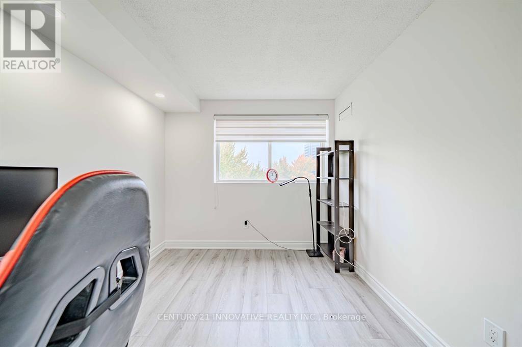 511 - 5 Weldrick Road W, Richmond Hill, Ontario  L4C 8S9 - Photo 14 - N12517810