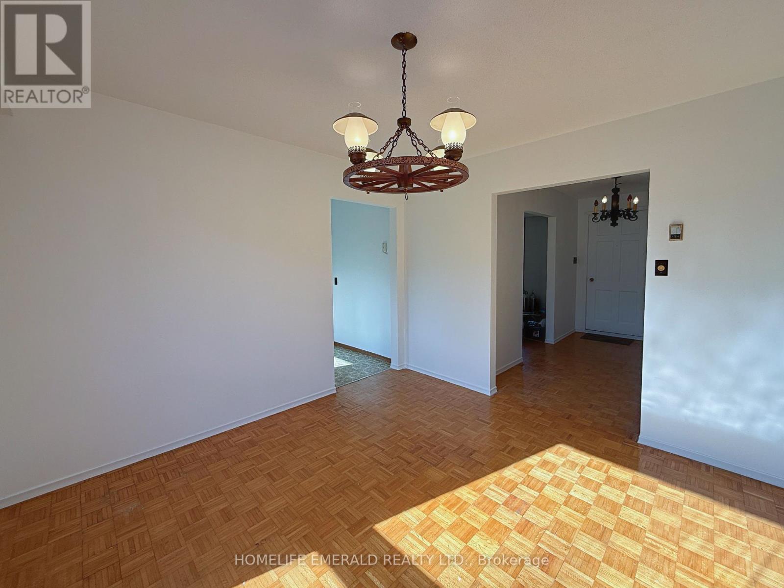 8169 Main Street E, Adjala-Tosorontio (Lisle), Ontario  L0M 1M0 - Photo 12 - N12517830