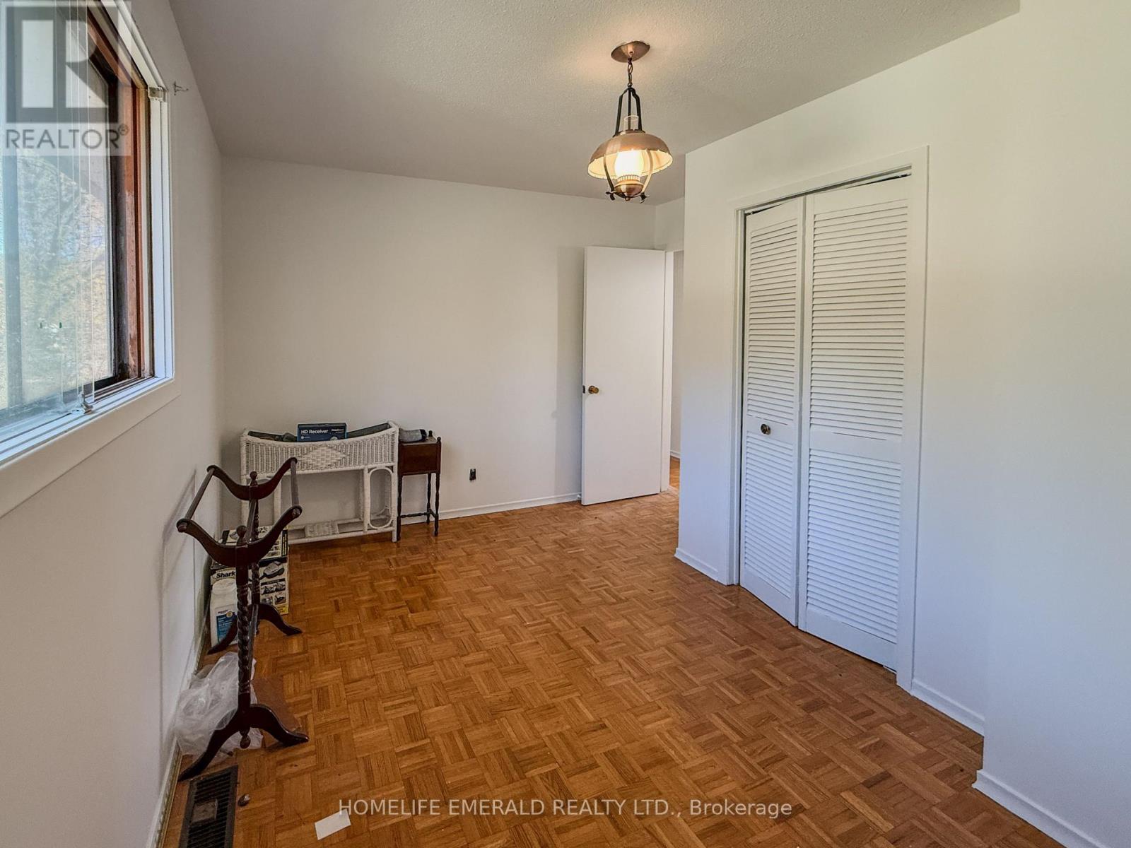 8169 Main Street E, Adjala-Tosorontio (Lisle), Ontario  L0M 1M0 - Photo 25 - N12517830