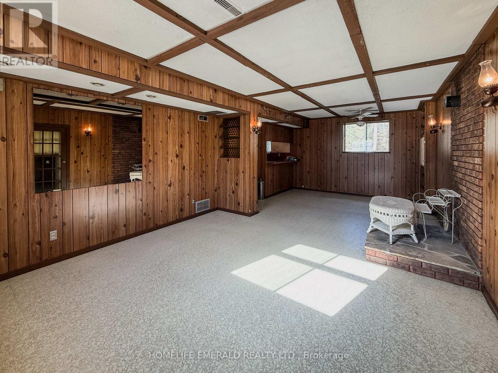 8169 Main Street E, Adjala-Tosorontio (Lisle), Ontario  L0M 1M0 - Photo 40 - N12517830