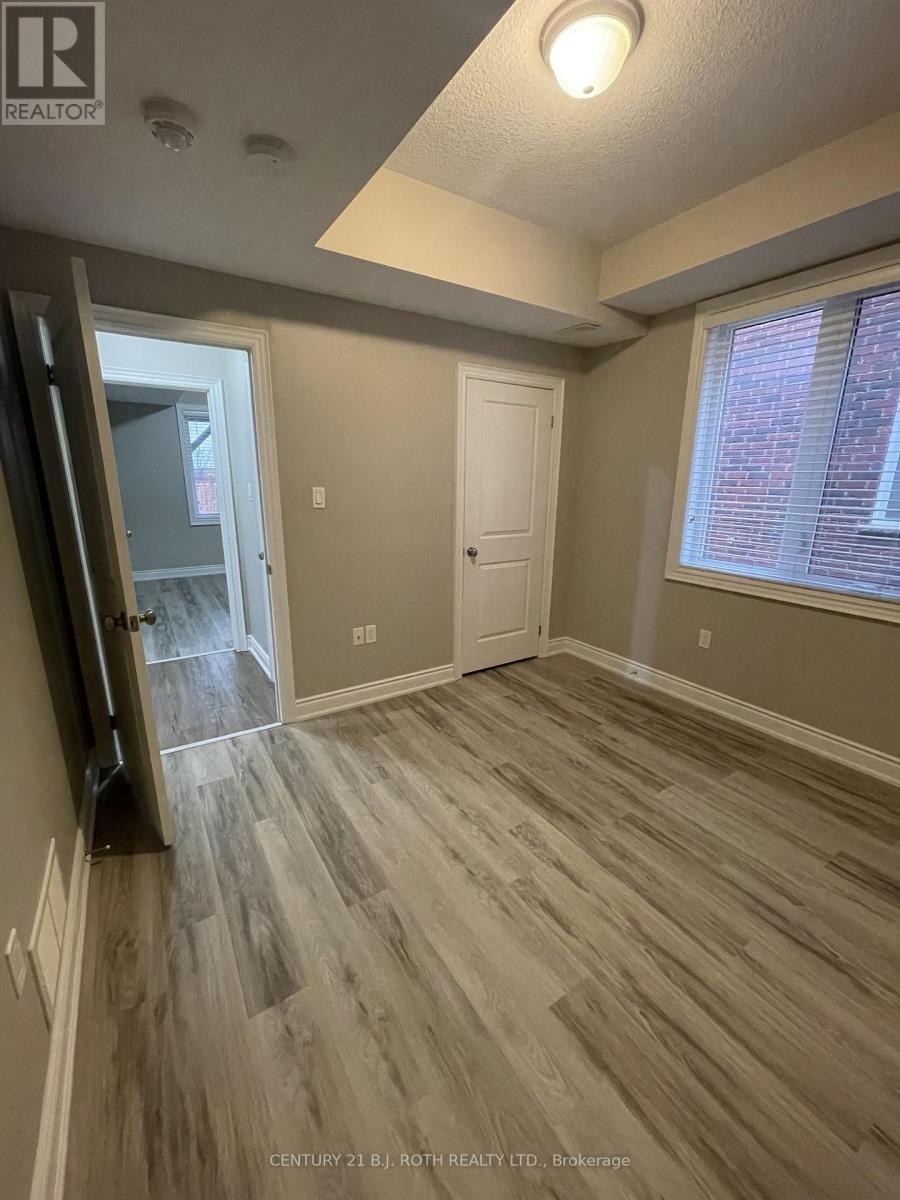 175 Centre Street, Essa (Angus), Ontario  L0M 1B0 - Photo 11 - N12517868