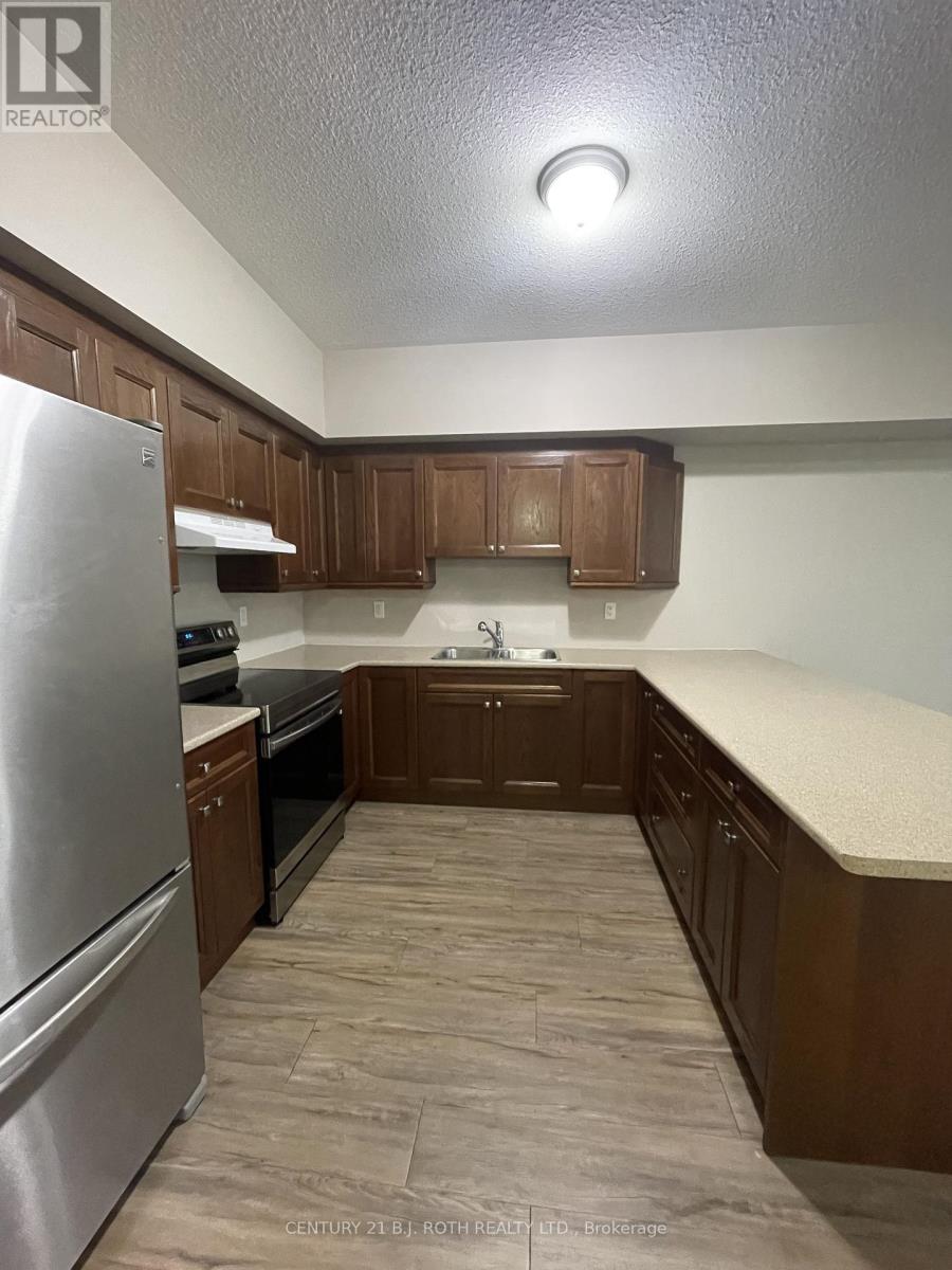 175 Centre Street, Essa (Angus), Ontario  L0M 1B0 - Photo 4 - N12517868