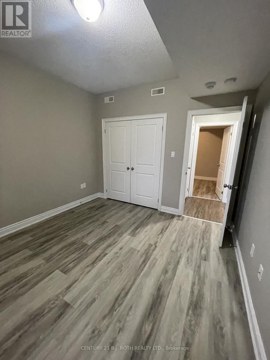 175 Centre Street, Essa (Angus), Ontario  L0M 1B0 - Photo 9 - N12517868