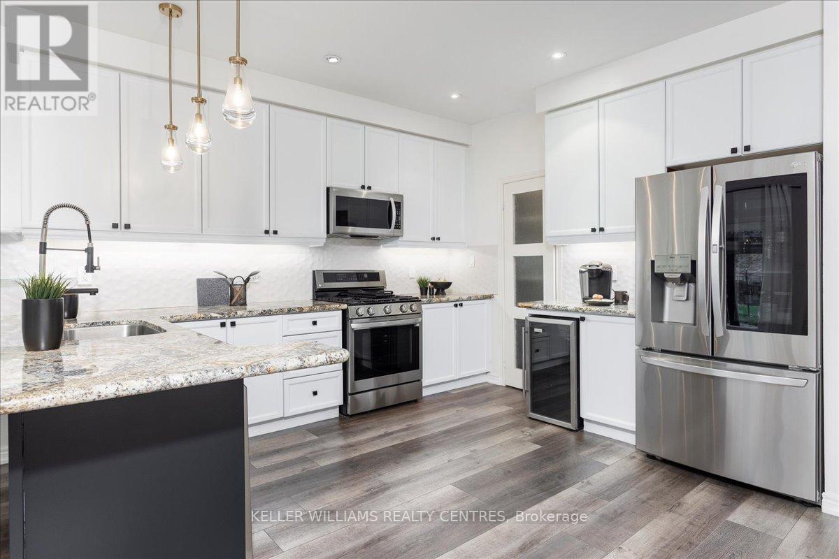 63 Kerfoot Crescent, Georgina, Ontario  L4P 4H2 - Photo 16 - N12517900