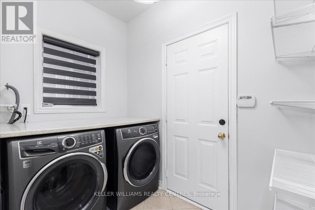 63 Kerfoot Crescent, Georgina, Ontario  L4P 4H2 - Photo 25 - N12517900