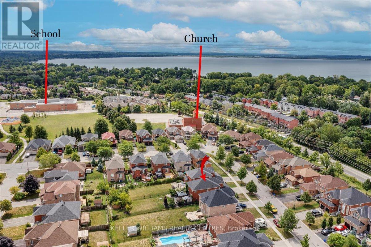 63 Kerfoot Crescent, Georgina, Ontario  L4P 4H2 - Photo 3 - N12517900