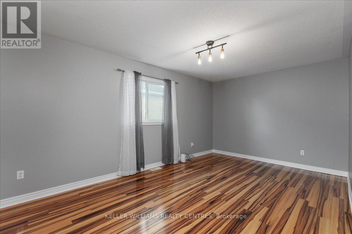 63 Kerfoot Crescent, Georgina, Ontario  L4P 4H2 - Photo 34 - N12517900