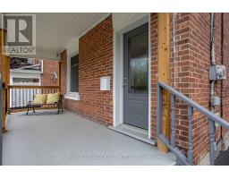 121 DURHAM STREET W, Kawartha Lakes, Ontario