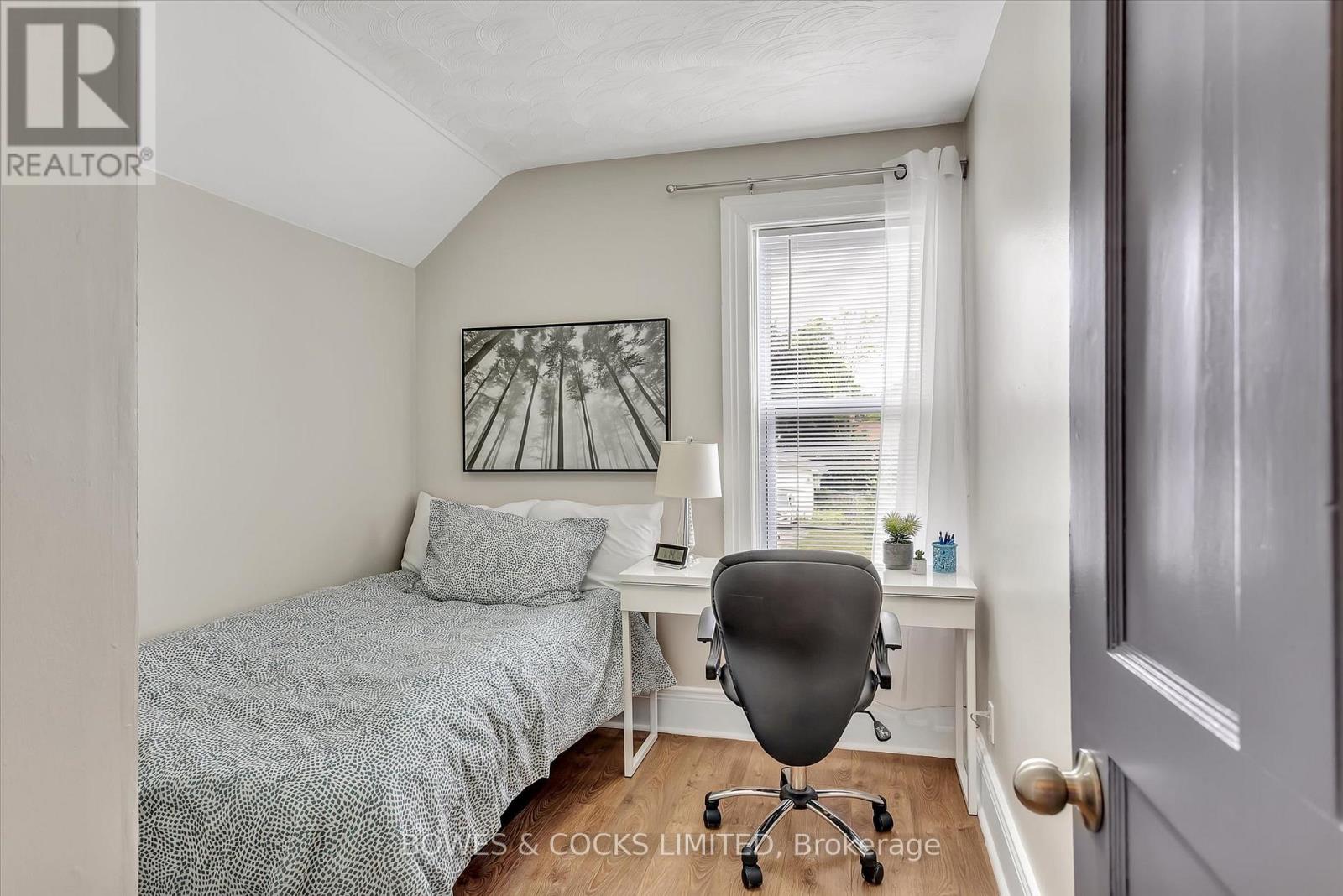 121 Durham Street W, Kawartha Lakes, Ontario  K9V 2R3 - Photo 22 - X12399913