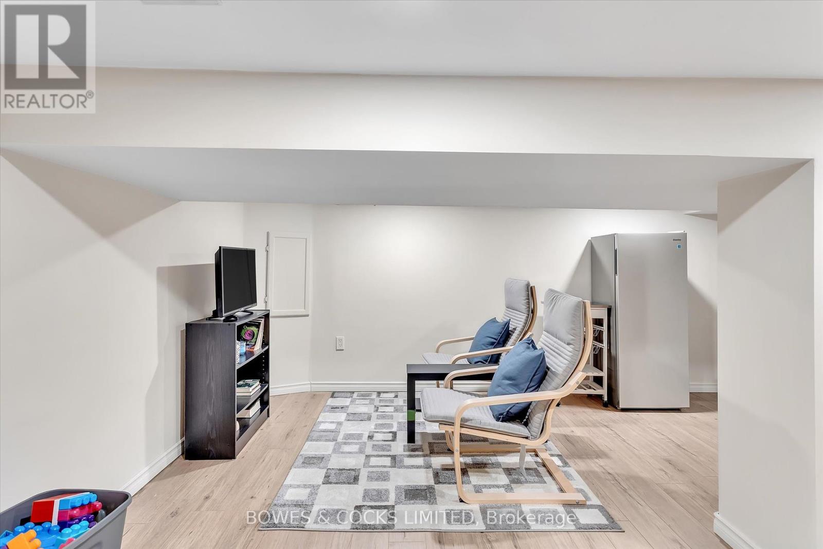 121 Durham Street W, Kawartha Lakes, Ontario  K9V 2R3 - Photo 31 - X12399913