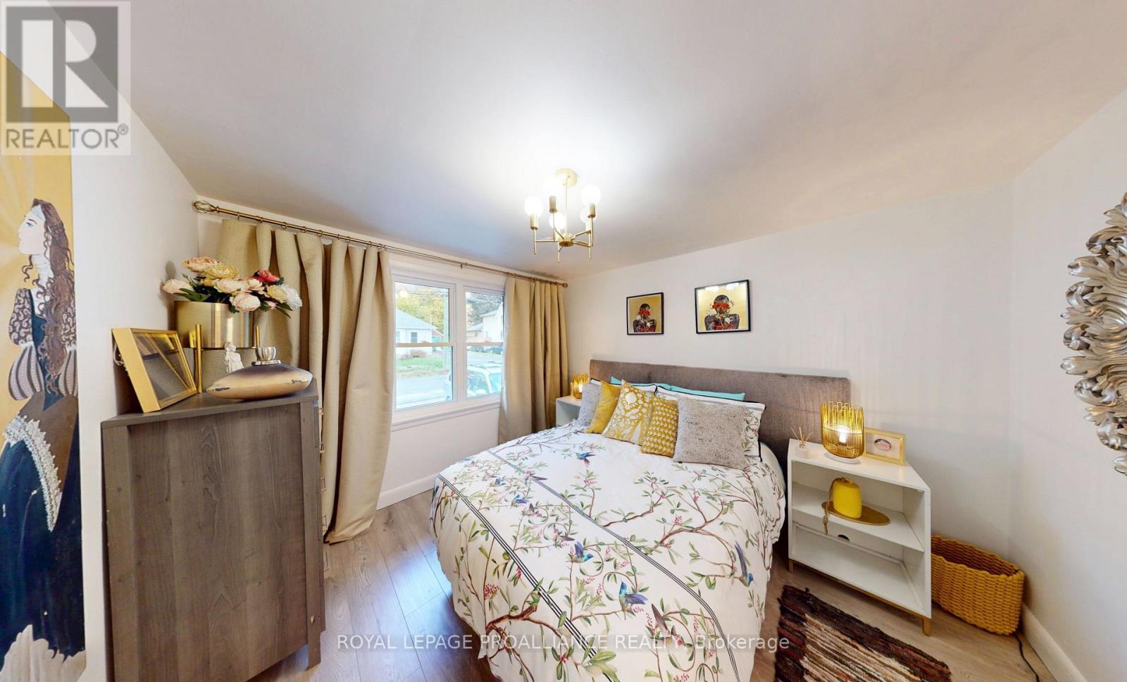 178 Burnham Street, Belleville, Ontario K8N 3R9 - Photo 12 - X12484175