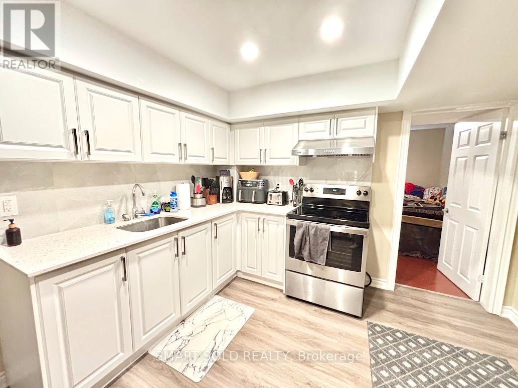 Lower - 330 Leacock Drive, Barrie, Ontario  L4N 6J8 - Photo 2 - S12517924