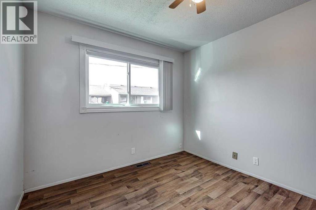 5418 And 5422 48 Avenue, Olds, Alberta  T4H 1G4 - Photo 22 - A2268282