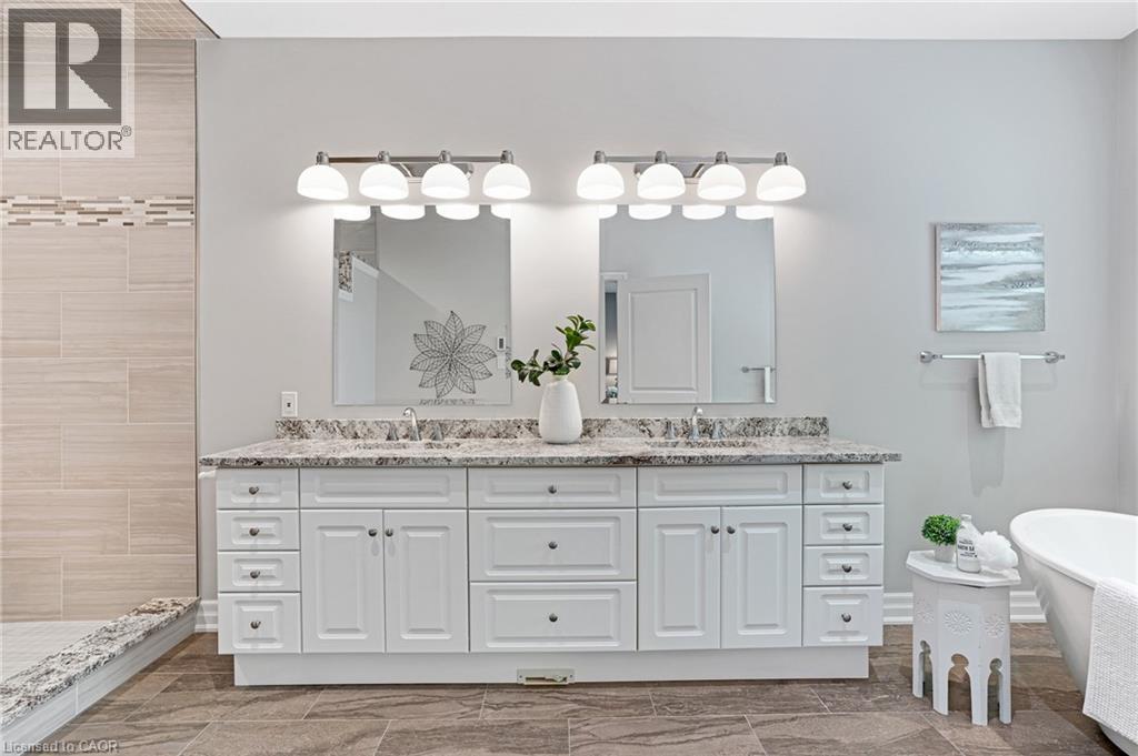 500 Fox Cove Place, Waterloo, Ontario  N2K 4A7 - Photo 23 - 40773246