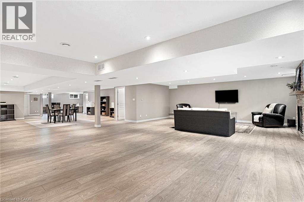 500 Fox Cove Place, Waterloo, Ontario  N2K 4A7 - Photo 37 - 40773246