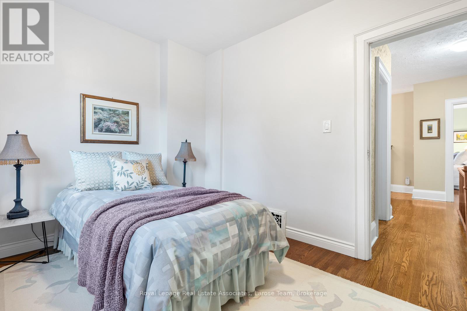 96 Chelsea Avenue, Toronto, Ontario M6P 1C3 - Photo 25 - W12509754