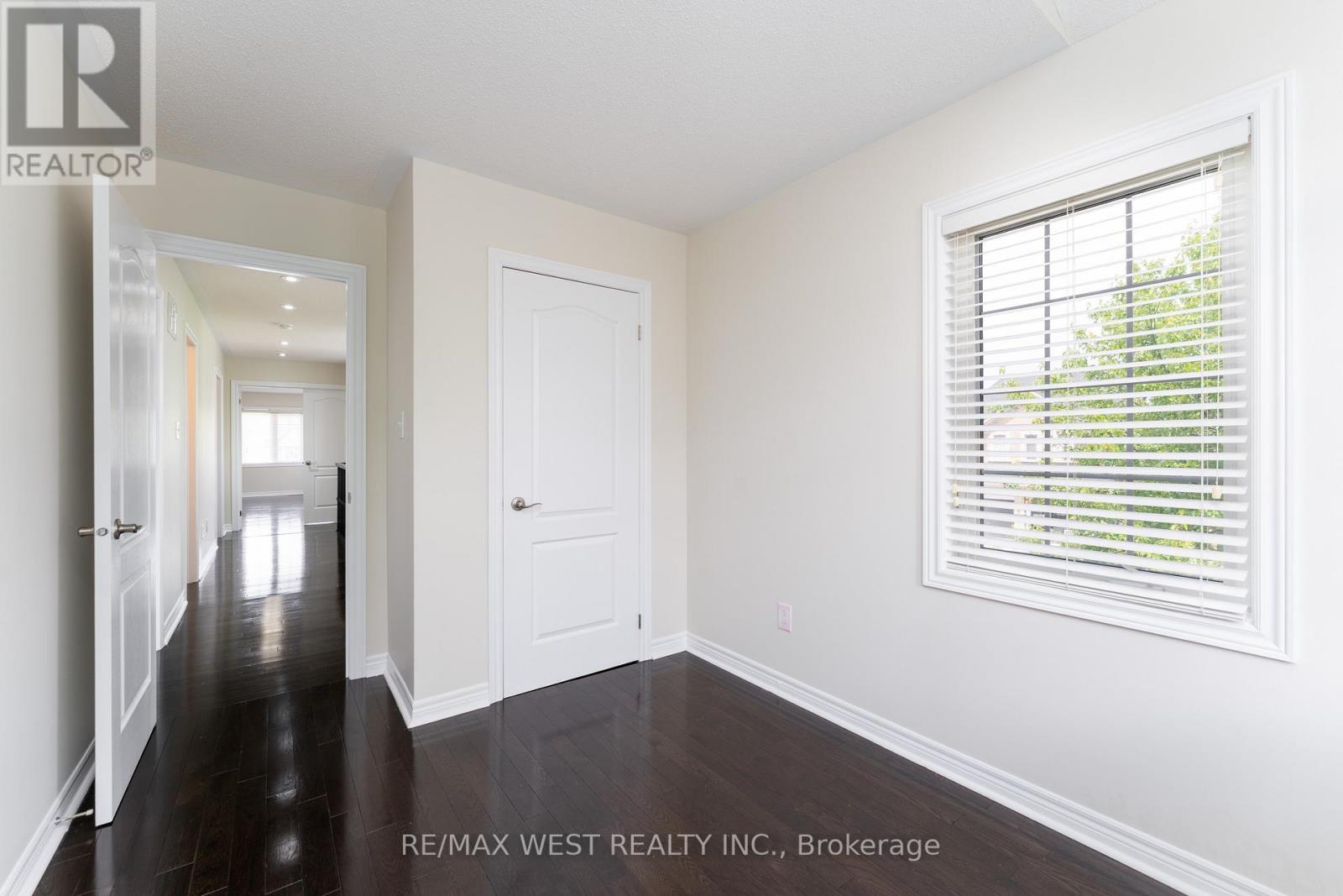 2120 Fiddlers Way, Oakville, Ontario L5M 0M5 - Photo 15 - W12517648