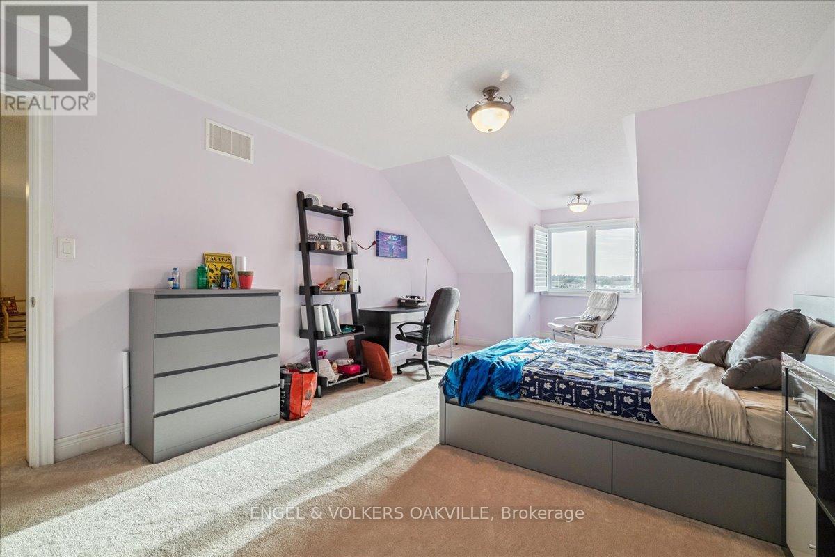 15 - 3353 Liptay Avenue, Oakville, Ontario L6M 0M6 - Photo 35 - W12517654