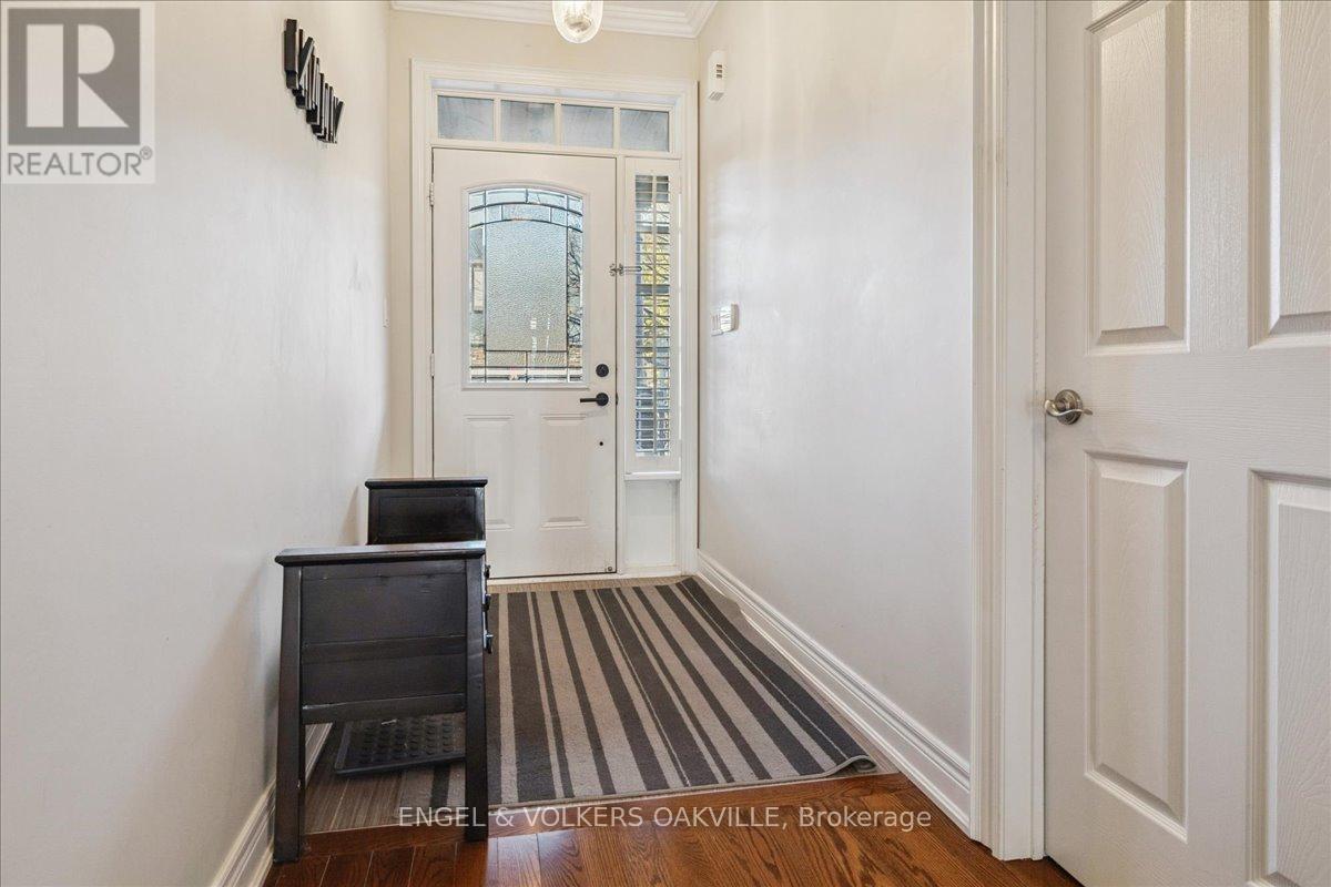 15 - 3353 Liptay Avenue, Oakville, Ontario L6M 0M6 - Photo 4 - W12517654