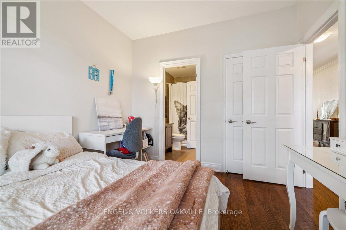 15 - 3353 Liptay Avenue, Oakville, Ontario L6M 0M6 - Photo 7 - W12517654