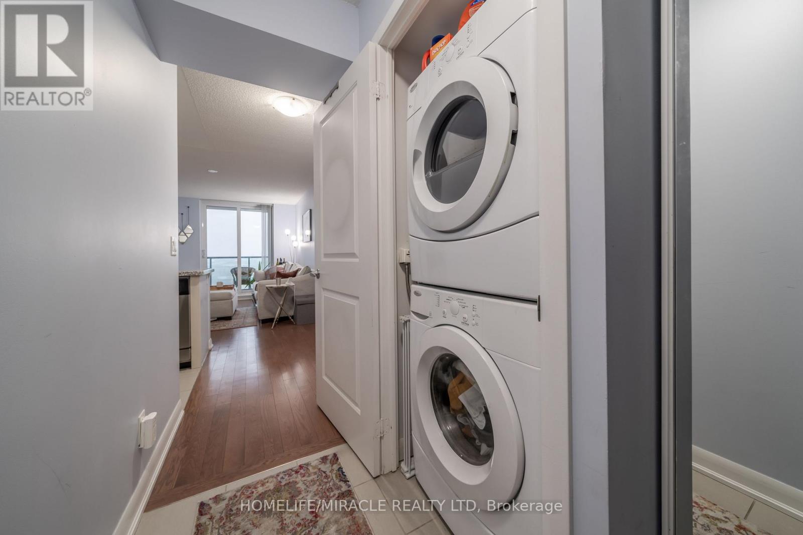 1406 - 205 Sherway Gardens Road, Toronto, Ontario M9C 0A5 - Photo 9 - W12517680