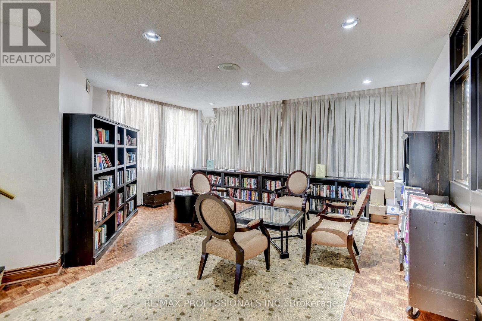 A12 - 284 Mill Road, Toronto, Ontario M9C 4W6 - Photo 42 - W12517708