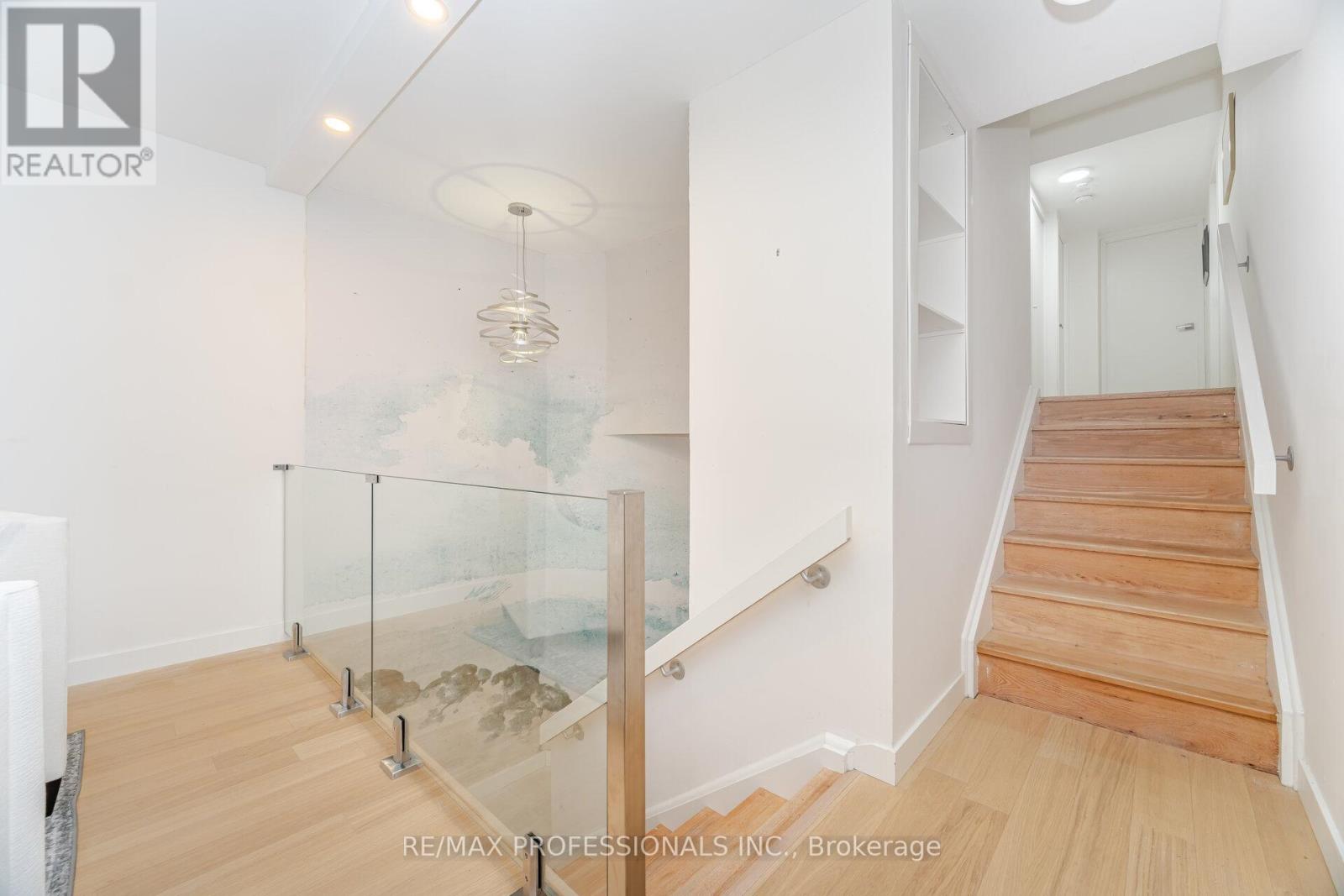 A12 - 284 Mill Road, Toronto, Ontario M9C 4W6 - Photo 5 - W12517708