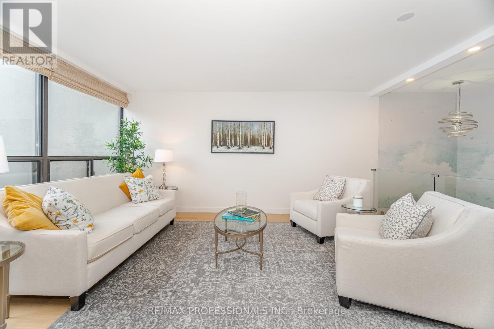 A12 - 284 Mill Road, Toronto, Ontario M9C 4W6 - Photo 8 - W12517708