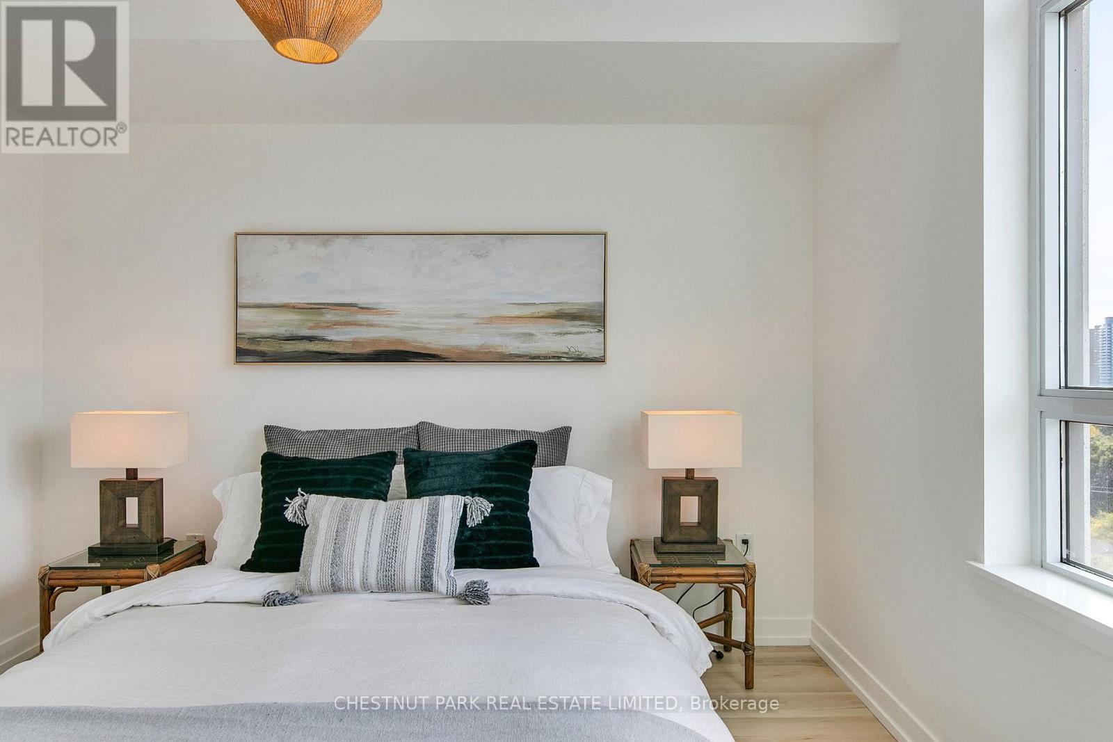 1008 - 816 Lansdowne Avenue, Toronto, Ontario M6H 4K6 - Photo 12 - W12517730