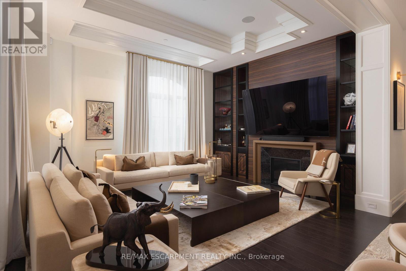 Ph1 - 300 Randall Street, Oakville, Ontario L6J 0G2 - Photo 15 - W12517736