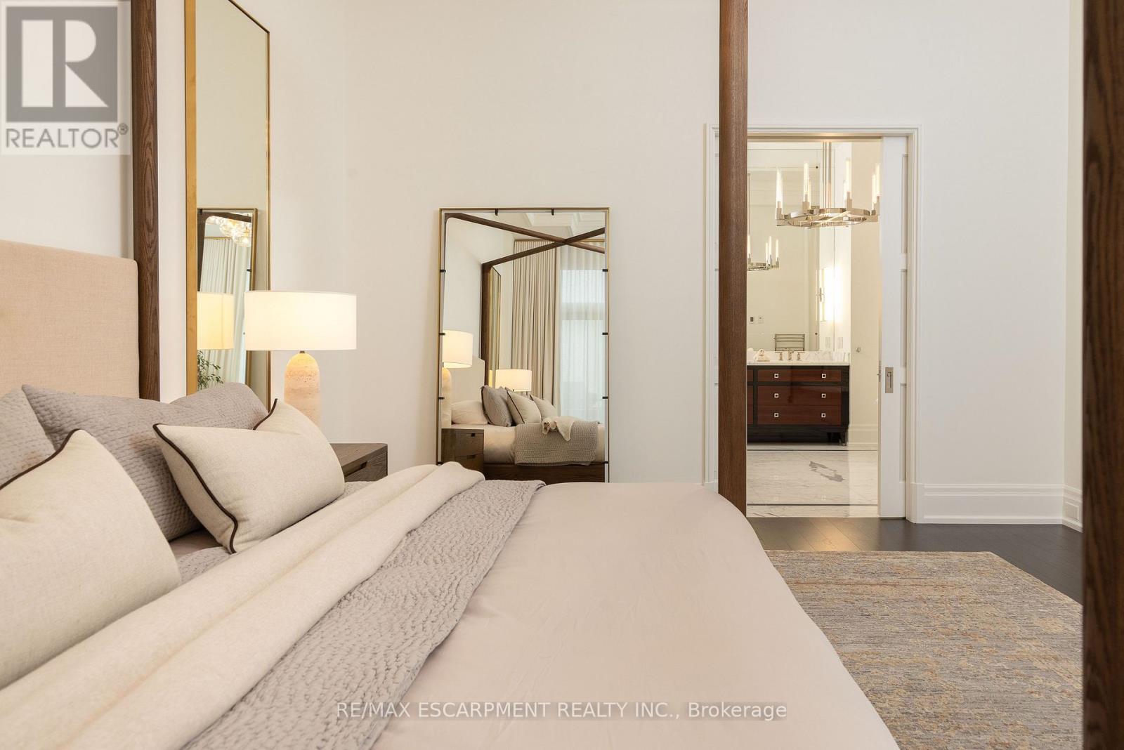 Ph1 - 300 Randall Street, Oakville, Ontario L6J 0G2 - Photo 28 - W12517736