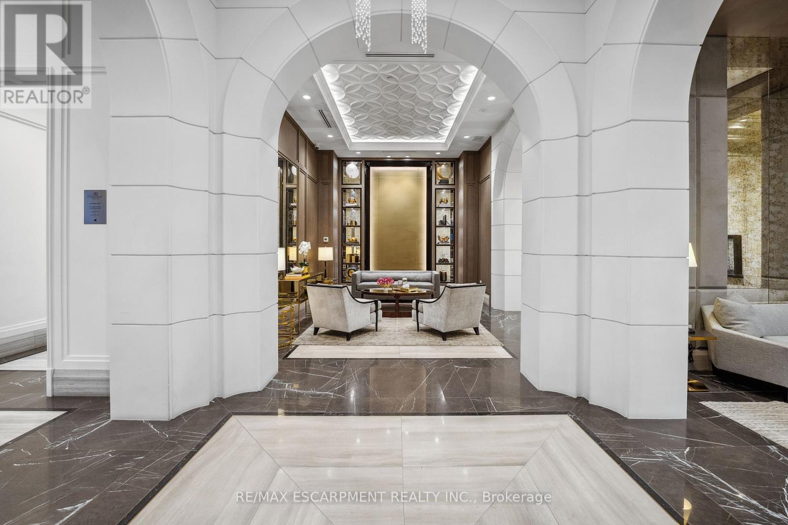 Ph1 - 300 Randall Street, Oakville, Ontario L6J 0G2 - Photo 4 - W12517736