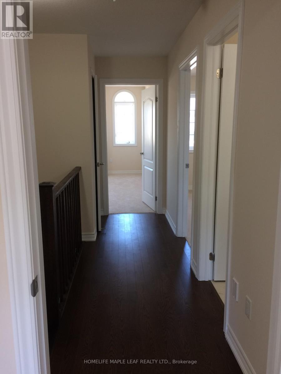 14 Cohoe Street, Brampton, Ontario  L7A 4X8 - Photo 8 - W12517744