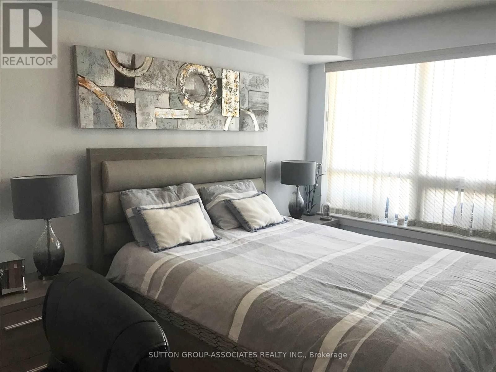 1019 - 1060 Sheppard Avenue W, Toronto, Ontario  M3J 0G7 - Photo 14 - W12517746