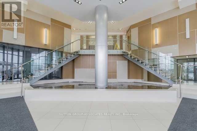 1019 - 1060 Sheppard Avenue W, Toronto, Ontario  M3J 0G7 - Photo 4 - W12517746