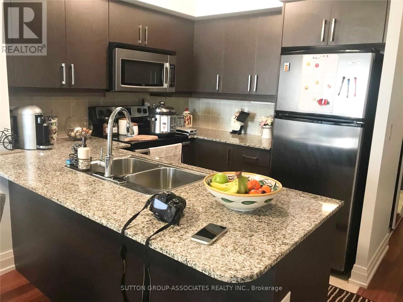 1019 - 1060 Sheppard Avenue W, Toronto, Ontario  M3J 0G7 - Photo 8 - W12517746