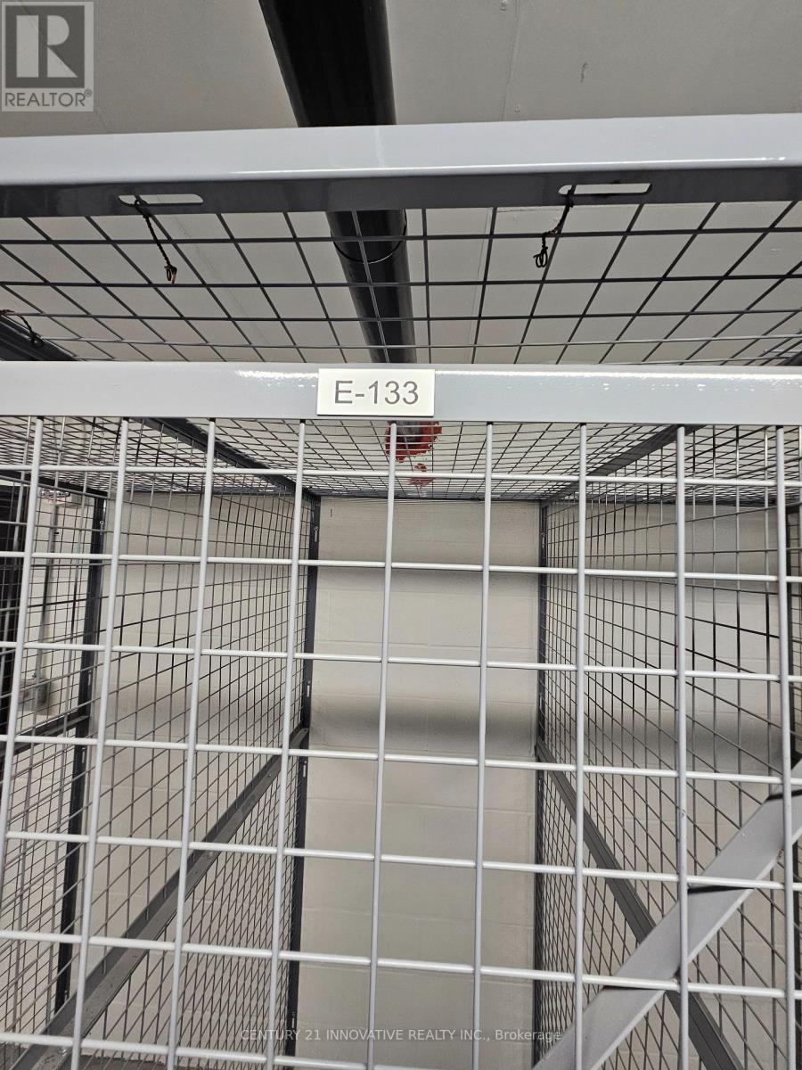 3250 Carding Mill Trail, Oakville, Ontario L6M 1L3 - Photo 35 - W12517790