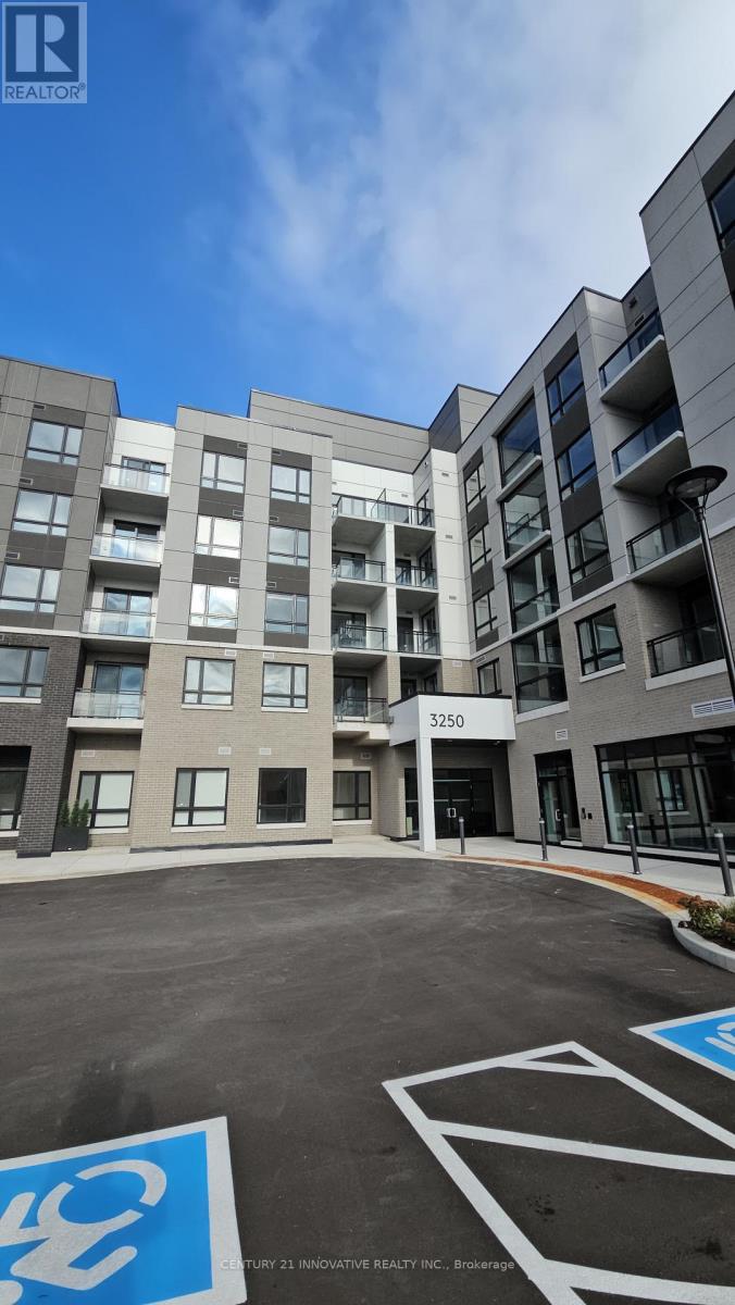 3250 Carding Mill Trail, Oakville, Ontario L6M 1L3 - Photo 36 - W12517790