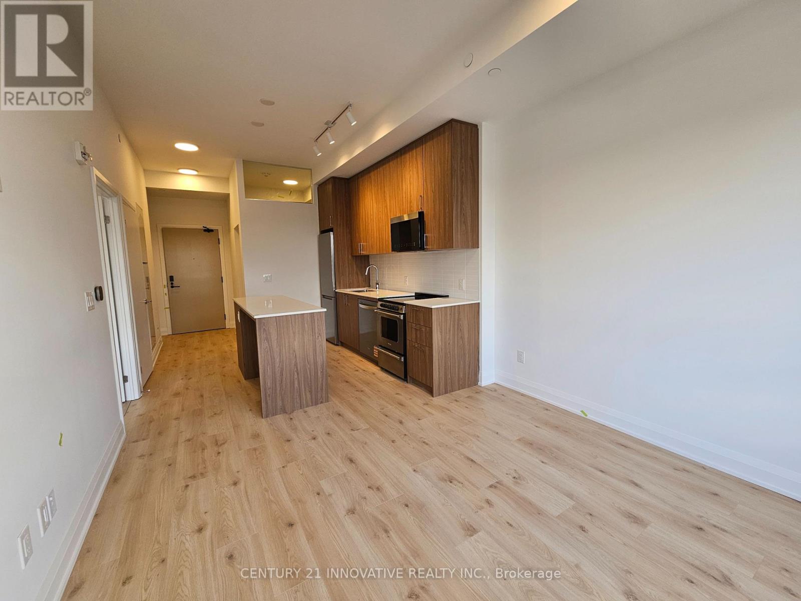 3250 Carding Mill Trail, Oakville, Ontario L6M 1L3 - Photo 7 - W12517790